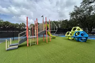 4205 N University Dr, Sunrise, FL 33351 - Photo 14