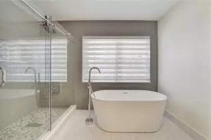 1958 NW 171st Ave, Pembroke Pines, FL 33028 - Photo 66