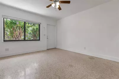 620 SW 6th Ave #7, Miami, FL 33130 - Photo 2