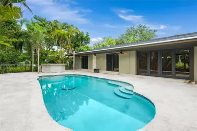 6311 SW 65th Ave, South Miami, FL 33143 - Photo 6