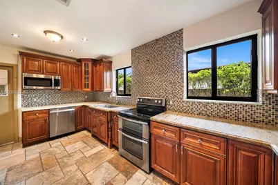 6311 SW 65th Ave, South Miami, FL 33143 - Photo 26