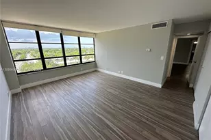 600 Three Islands Blvd, Hallandale Beach, FL 33009 - Photo 14