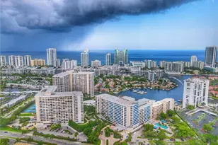 600 Three Islands Boulevard, Hallandale Beach, FL 33009 - Photo 32