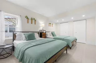 416 NE 29th St, Wilton Manors, FL 33334 - Photo 16