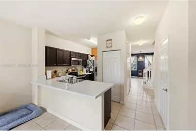 142 SE 28th Ter #6, Homestead, FL 33033 - Photo 10