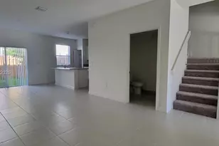2683 SE 12th St, Homestead, FL 33035 - Photo 2
