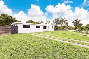 11431 SW 40th Terrace, Miami, FL 33165 - Photo 1