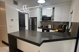 18306 NW 68th Ave, Hialeah, FL 33015 - Photo 10