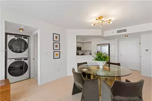 1800 Sunset Harbour Dr, Miami Beach, FL 33139 - Photo 12