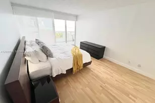 1717 N Bayshore Dr, Miami, FL 33132 - Photo 30