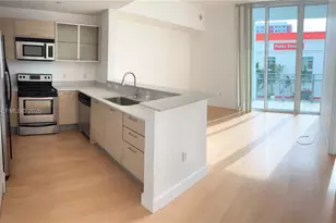350 NE 24th St, Miami, FL 33137 - Photo 1