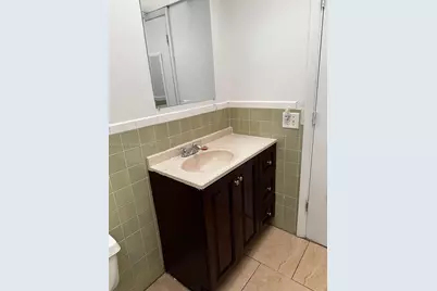 6950 Miami Gardens Dr #2-304, Hialeah, FL 33015 - Photo 12