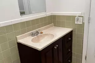 6950 Miami Gardens Dr, Hialeah, FL 33015 - Photo 12