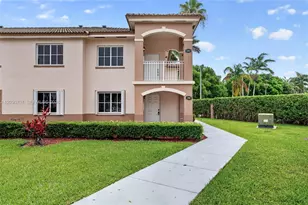 2721 SE 12th Pl, Homestead, FL 33035 - Photo 2