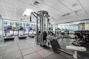 1750 N Bayshore Dr, Miami, FL 33132 - Photo 18