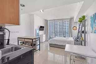 1750 N Bayshore Dr, Miami, FL 33132 - Photo 4