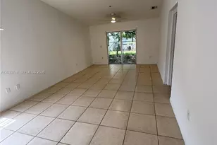 3826 SW 48th Ave, Hollywood, FL 33023 - Photo 4