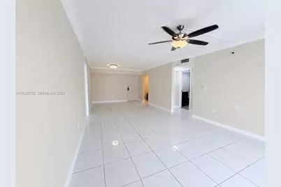 1300 St Charles Pl #303, Pembroke Pines, FL 33026 - Photo 10