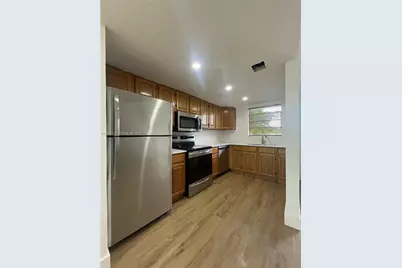 [Address not provided], Miami, FL 33172 - Photo 6