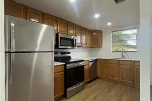 [Address not provided], Miami, FL 33172 - Photo 6