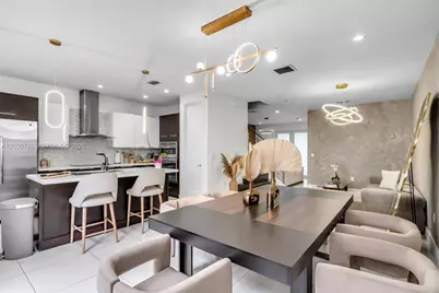 10545 NW 63rd Ter, Doral, FL 33178 - Photo 12