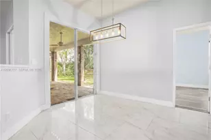 19548 S Whitewater Ave, Weston, FL 33332 - Photo 12