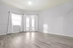 19548 S Whitewater Ave, Weston, FL 33332 - Photo 18