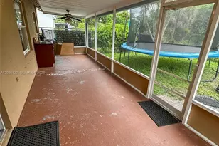 1010 Salmon Isle, Greenacres, FL 33413 - Photo 12