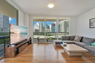601 NE 23rd St, Miami, FL 33137 - Photo 2