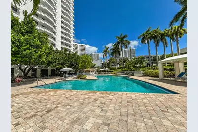 3300 NE 192nd St #PH10, Aventura, FL 33180 - Photo 16