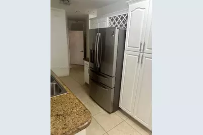 6331 NW 110th Ter #-, Hialeah, FL 33012 - Photo 8