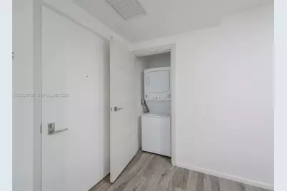 801 S Miami Ave #2907, Miami, FL 33130 - Photo 18