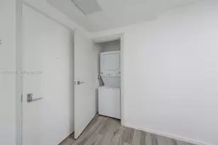 801 S Miami Ave, Miami, FL 33130 - Photo 18