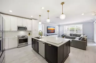 2576 SW 158th Ave, Miramar, FL 33027 - Photo 1