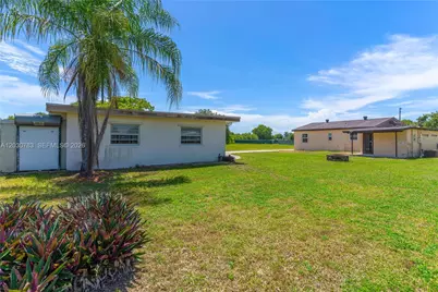 378 SW 6th St, Florida City, FL 33034 - Photo 28