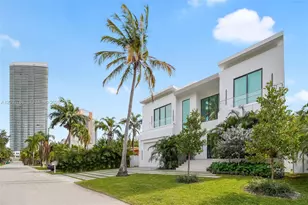 278 190th St, Sunny Isles Beach, FL 33160 - Photo 2