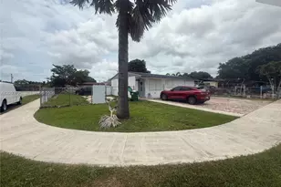 28501 SW 147th Ct, Homestead, FL 33033 - Photo 12
