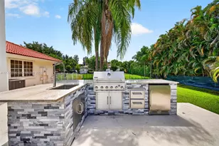 12360 SW 1st St, Plantation, FL 33325 - Photo 82