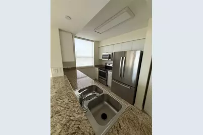 19501 W Country Club Dr #809, Aventura, FL 33180 - Photo 1