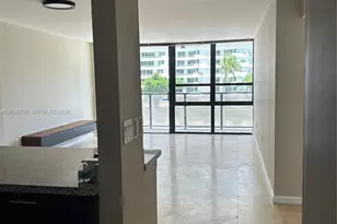 600 NE 36th St, Miami, FL 33137 - Photo 6