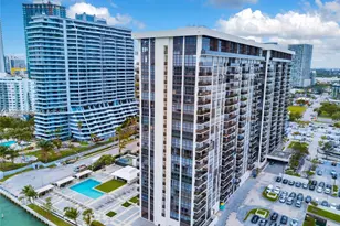 600 NE 36th St, Miami, FL 33137 - Photo 1