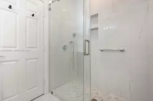 3577 W 106th Terrace, Hialeah, FL 33018 - Photo 20