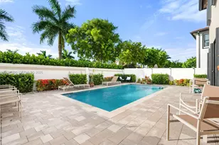 3577 W 106th Terrace, Hialeah, FL 33018 - Photo 2