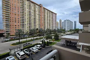 250 174th St, Sunny Isles Beach, FL 33160 - Photo 12