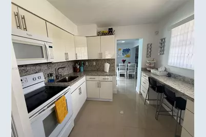 10030 SW 213th Ter, Cutler Bay, FL 33189 - Photo 4