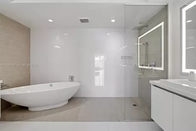 330 Sunny Isles Blvd #5-708, Sunny Isles Beach, FL 33160 - Photo 26