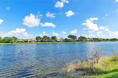 10627 NW 7th St, Pembroke Pines, FL 33026 - Photo 24