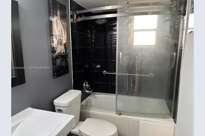 17000 NW 67th Ave #344, Hialeah, FL 33015 - Photo 26