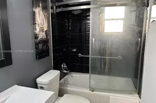 17000 NW 67th Ave, Hialeah, FL 33015 - Photo 26