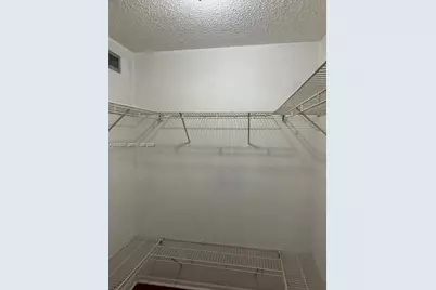 17000 NW 67th Ave #344, Hialeah, FL 33015 - Photo 34